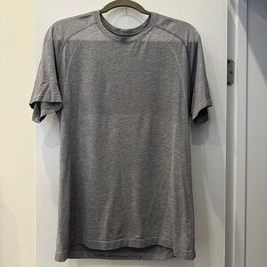 Mens Lululemon Metal Vent Tee